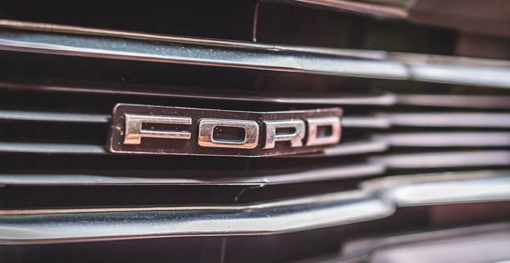 Ford automobil