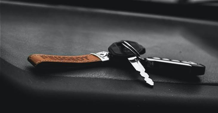 prikaz klučeva automobila Peugeot